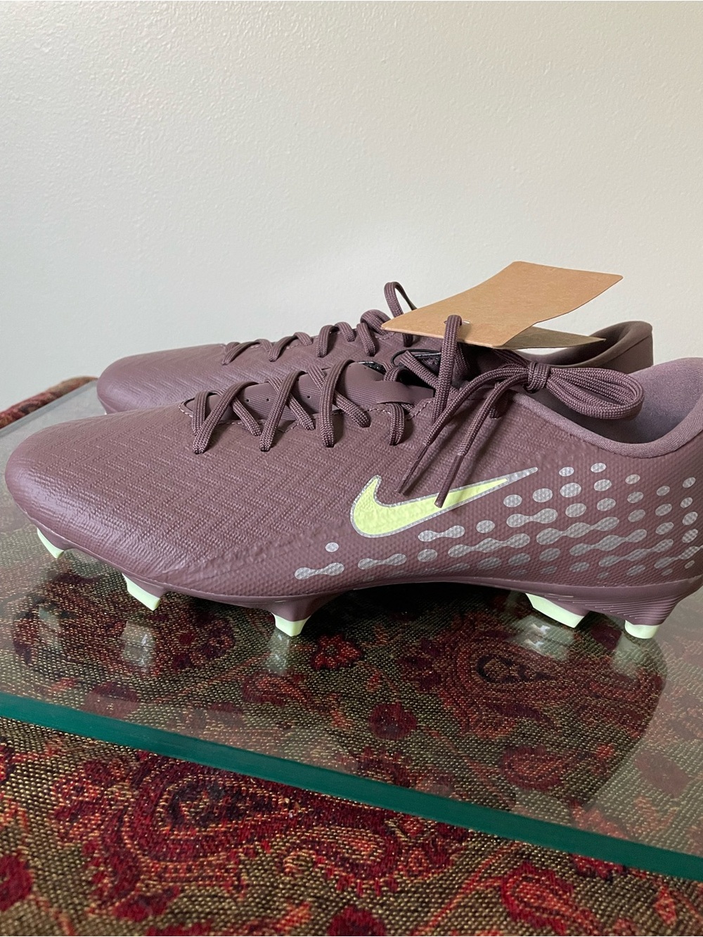 Nike Zoom Vapor 16 Academy Soccer Cleats — Plum and Silver Mens 9.5/ Womens 11